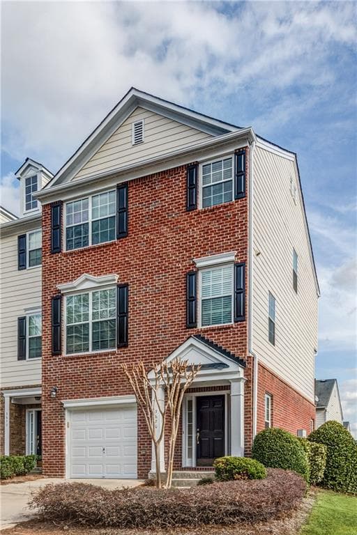 3 bedroom, 1,875 sq ft townhouse sold at 3670 Chattahoochee Summit Drive, Atlanta, GA 30339