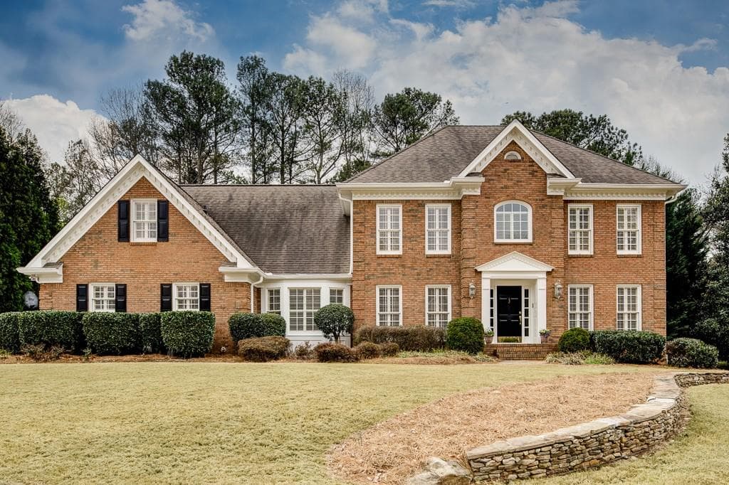 1705 Redbourne Drive, Sandy Springs, GA 30350 — most recent listing photo