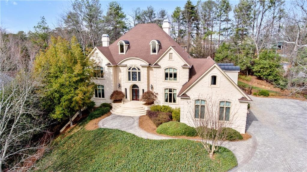 675 Widgeon Lane, Sandy Springs, GA 30327 — most recent listing photo