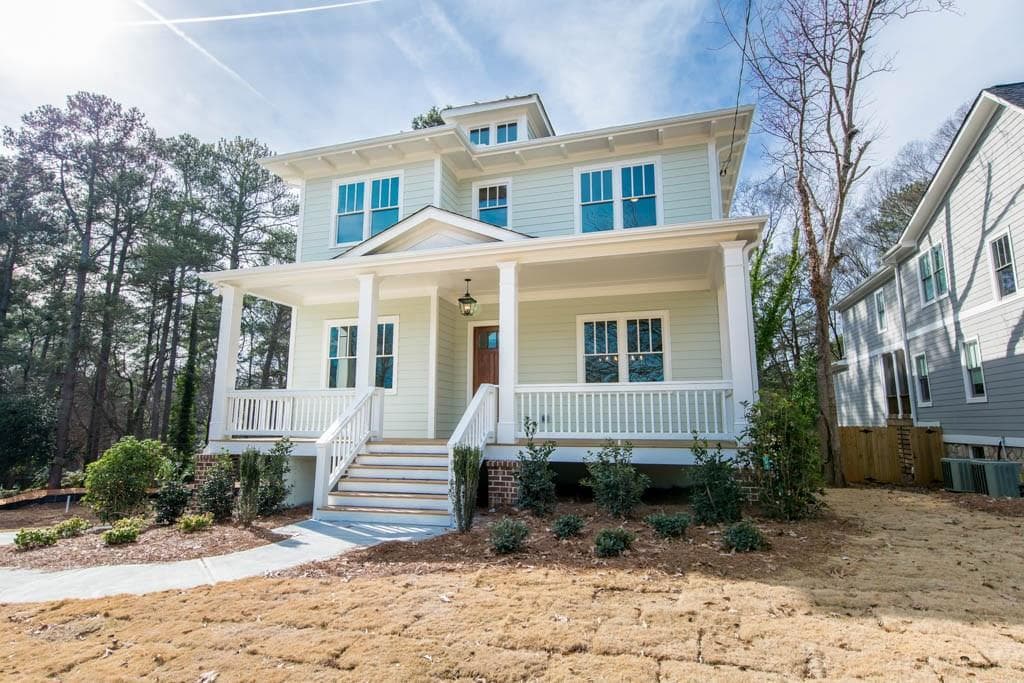 4 bedroom, 2,972 sq ft single family residence sold at 65 E Lake Drive, Atlanta, GA 30317