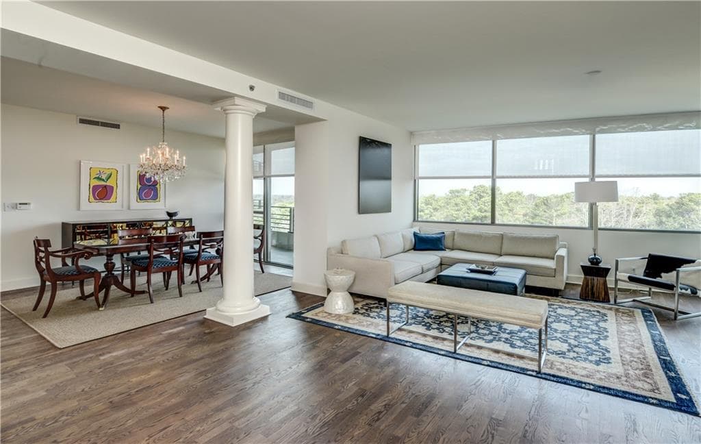 700 Park Regency Place 1301, Atlanta, GA 30326 — most recent listing photo