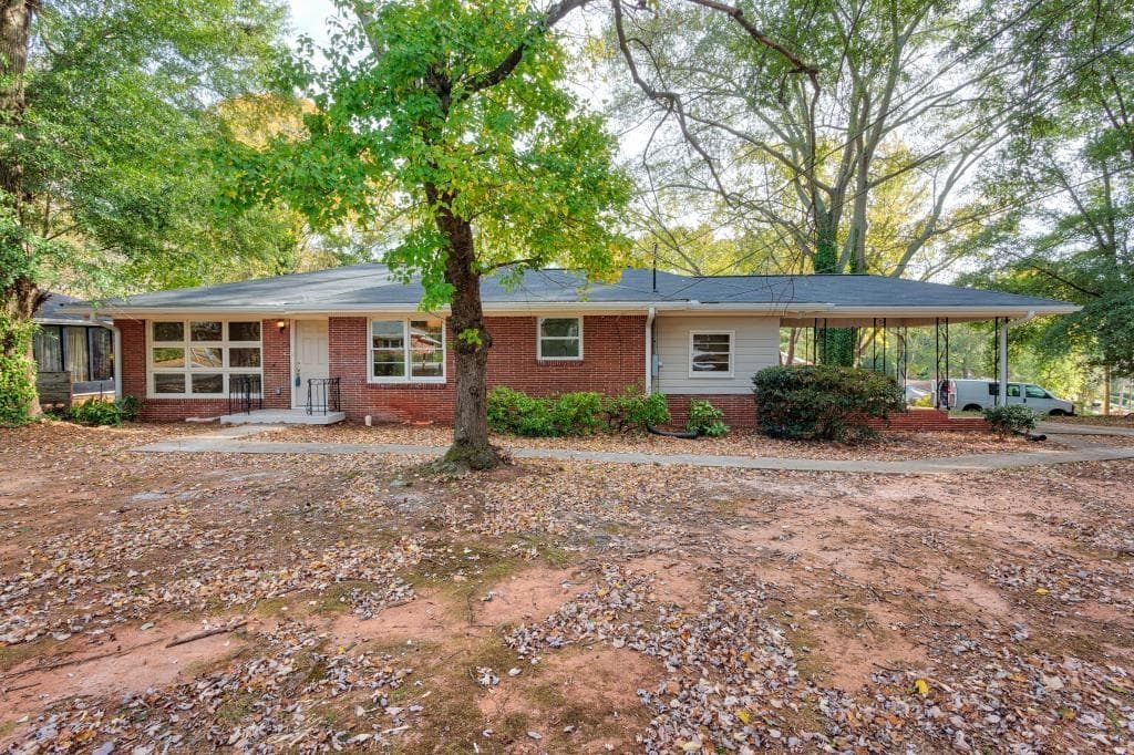 3 bedroom, 1,333 sq ft single family residence sold at 2268 Ousley Court, Decatur, GA 30032