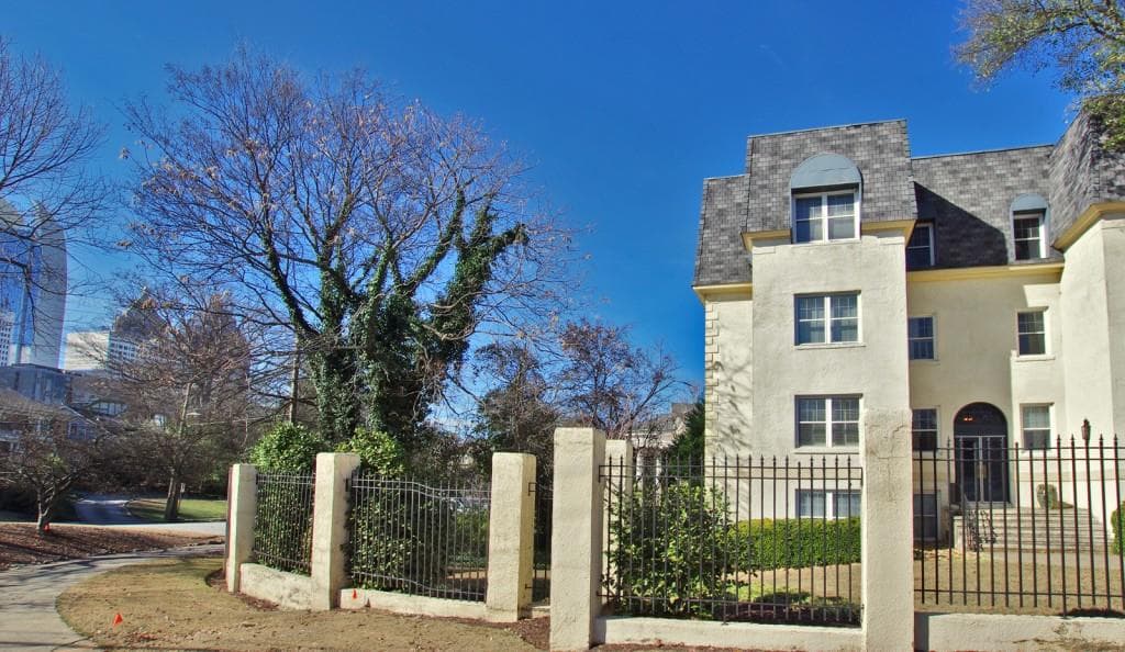 1 bedroom, 995 sq ft condominium sold at 1230 Piedmont Avenue 306, Atlanta, GA 30309