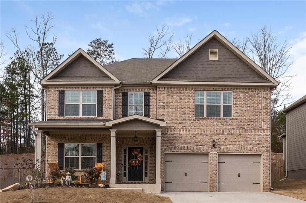 4 bedroom, 3,019 sq ft single family residence sold at 180 Cleburne Place, Acworth, GA 30101