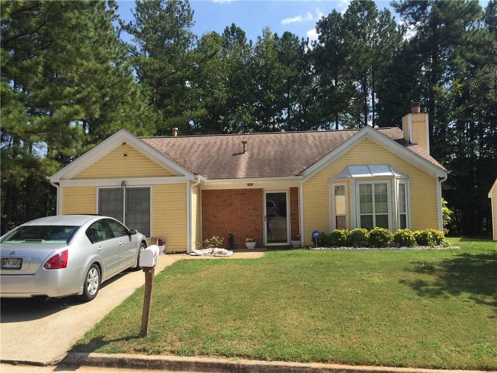 2423 Whites Ridge, Decatur, GA 30034 — most recent listing photo