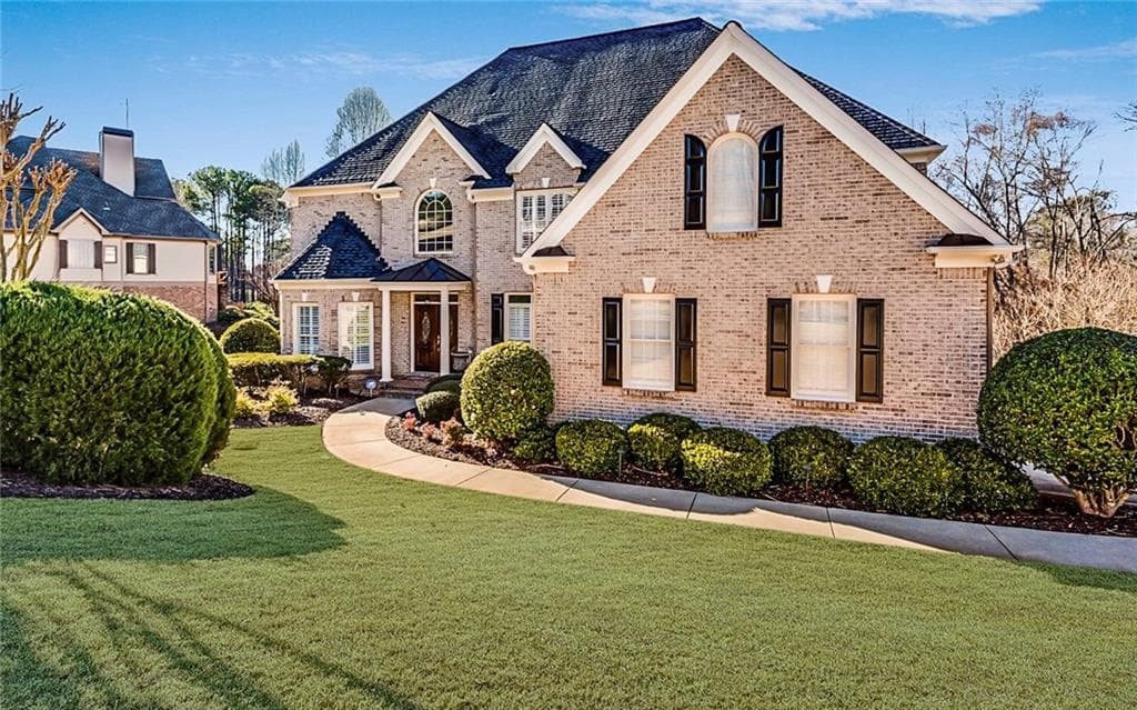 6 bedroom, 5,612 sq ft single family residence sold at 1337 Bridgemill Avenue, Canton, GA 30114