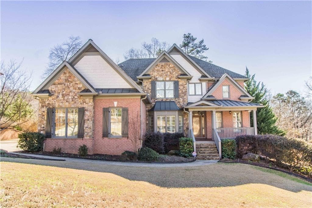 7 bedroom, 6,042 sq ft single family residence sold at 610 Big Bend Trail, Sugar Hill, GA 30518