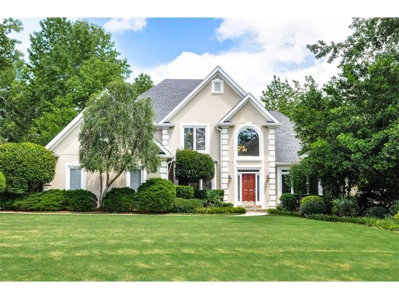5 bedroom, 3,000 sq ft single family residence sold at 4340 May Apple Drive, Alpharetta, GA 30005