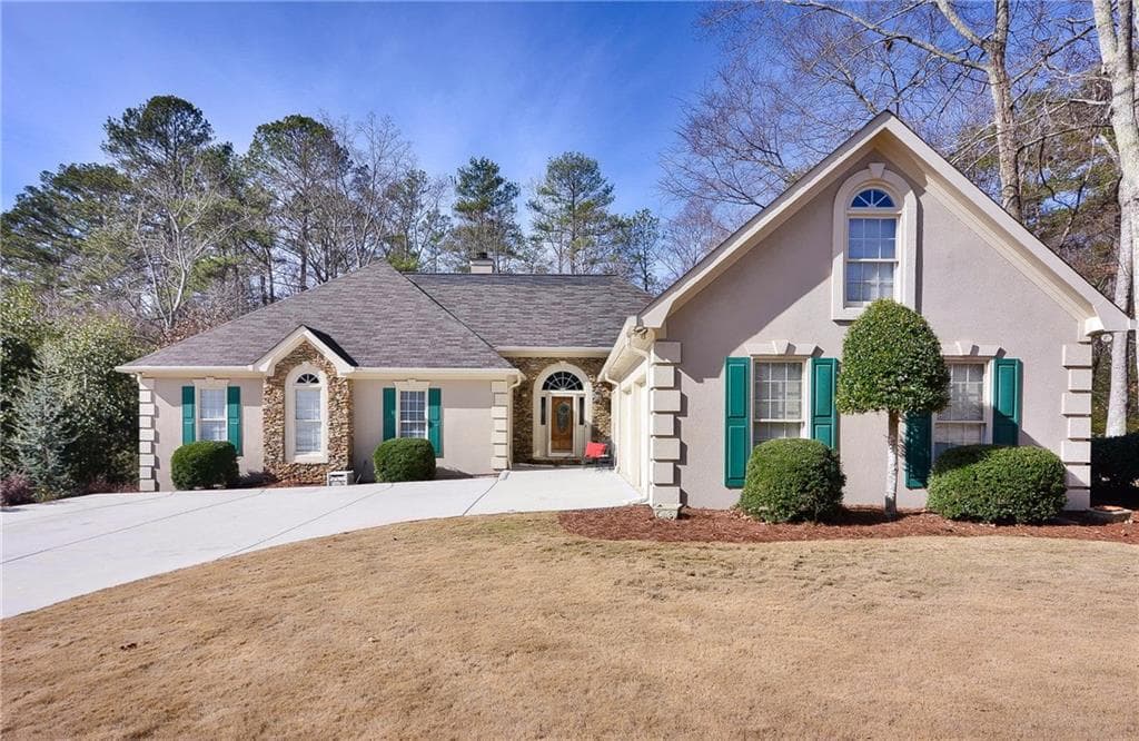 5 bedroom single family residence sold at 1308 Idlewyld Drive, Marietta, GA 30064