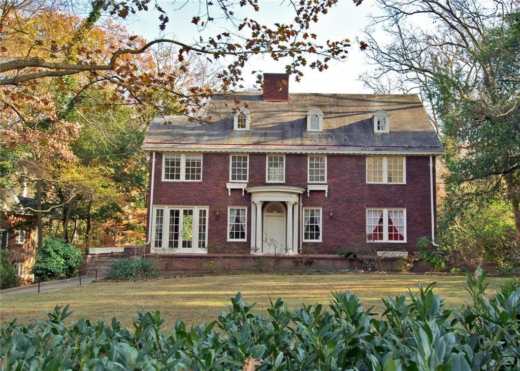 5 bedroom, 4,223 sq ft single family residence sold at 897 Springdale Road, Atlanta, GA 30306