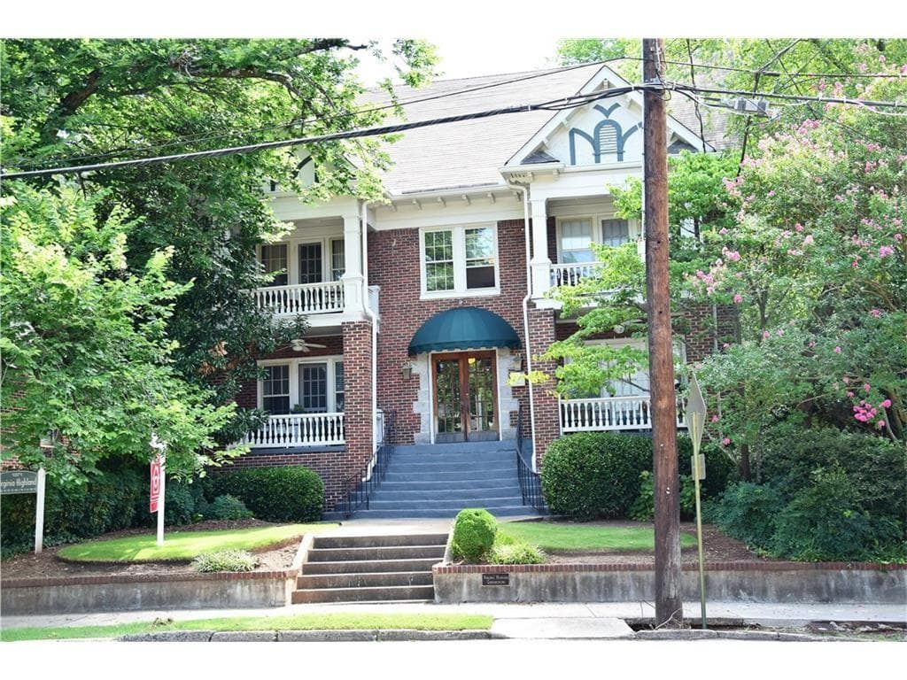 1 bedroom, 628 sq ft condominium sold at 1071 N Highland Avenue 2, Atlanta, GA 30306