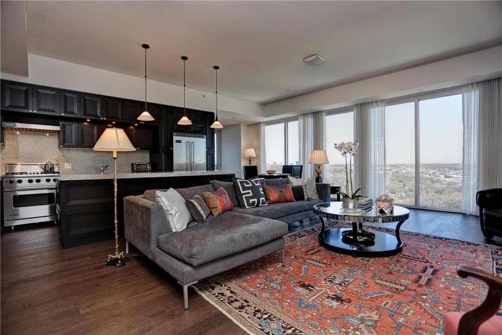 2 bedroom, 1,748 sq ft condominium sold at 1820 Peachtree Street 1603, Atlanta, GA 30309