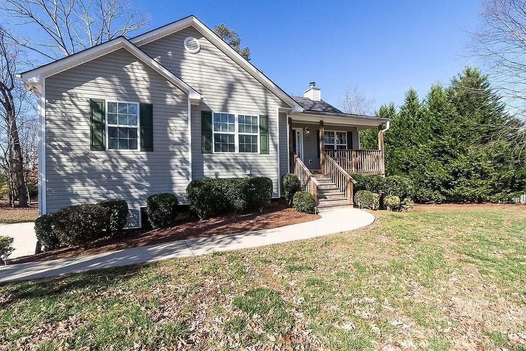 8670 Covestone Drive, Gainesville, GA 30506 — most recent listing photo