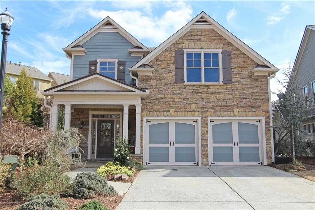 3 bedroom, 2,655 sq ft single family residence sold at 8510 Majors Mill Drive, Cumming, GA 30041