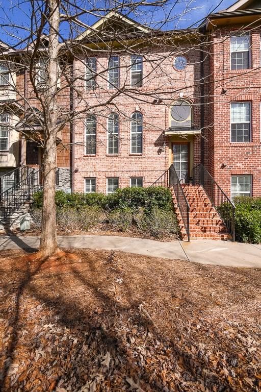 79 High Top Lane, Sandy Springs, GA 30328 — most recent listing photo