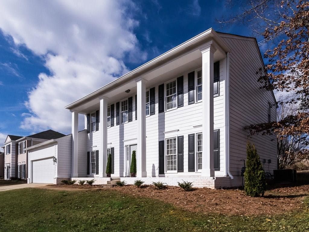 2792 Craig Court, Marietta, GA 30062 — most recent listing photo