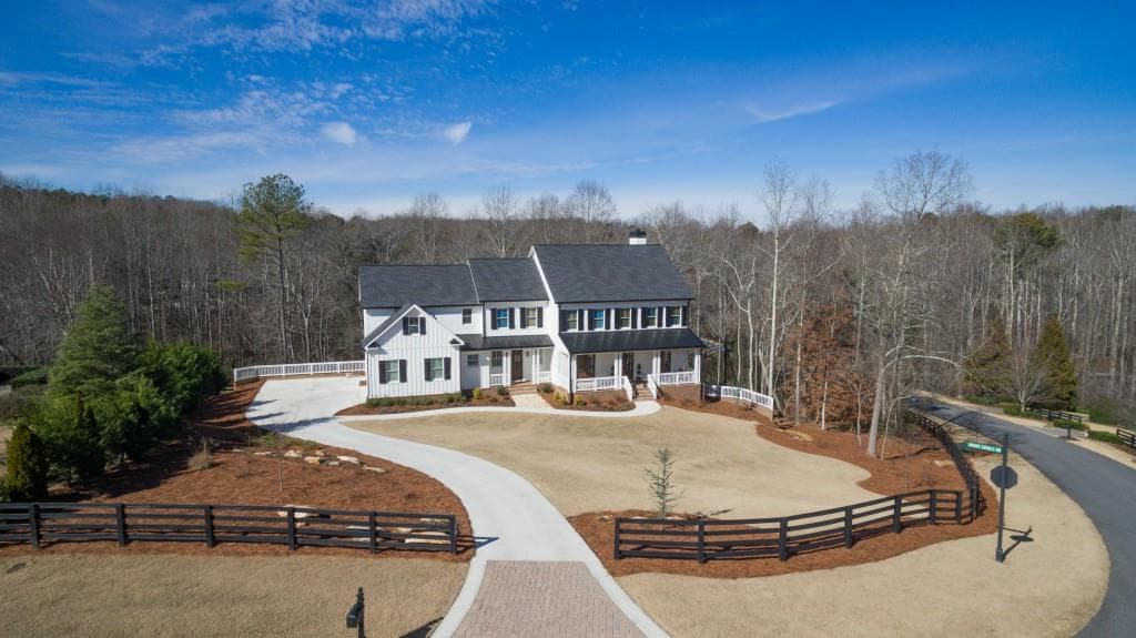 135 Arbor Shoals Drive, Canton, GA 30115 — most recent listing photo
