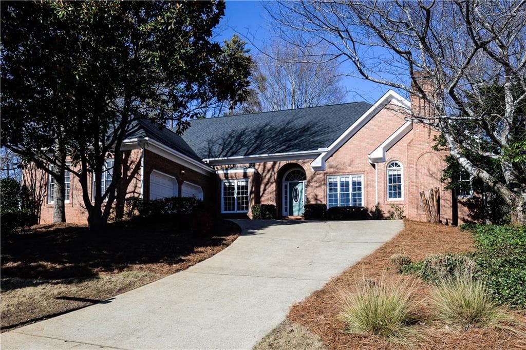 3333 Aylesbury Court, Roswell, GA 30075 — most recent listing photo