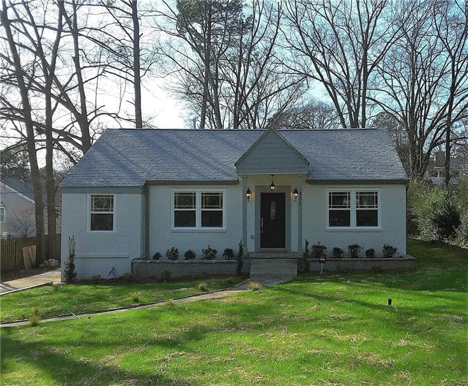 3 bedroom, 1,870 sq ft single family residence sold at 471 Ashburton Avenue, Atlanta, GA 30317
