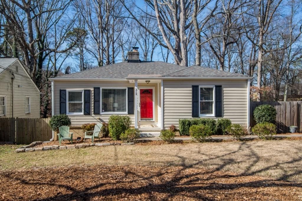 2 bedroom, 1,064 sq ft single family residence sold at 313 Eleanor Street, Atlanta, GA 30317