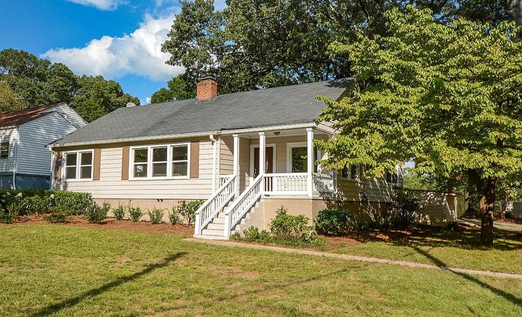 3 bedroom, 1,894 sq ft single family residence sold at 2910 Chevelle Lane, Atlanta, GA 30317