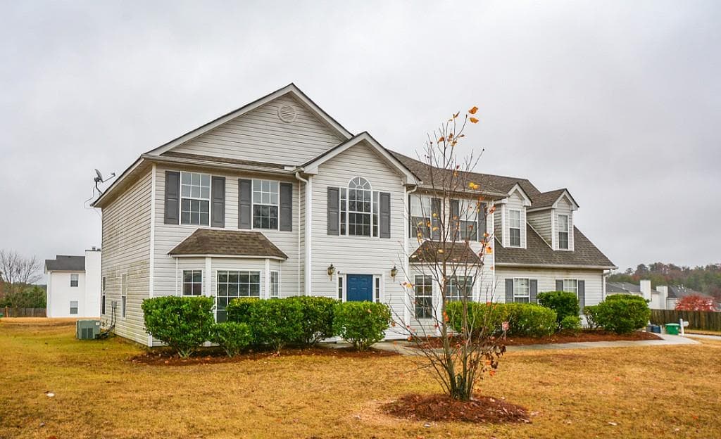 2124 Strang Boulevard, Lithonia, GA 30058 — most recent listing photo