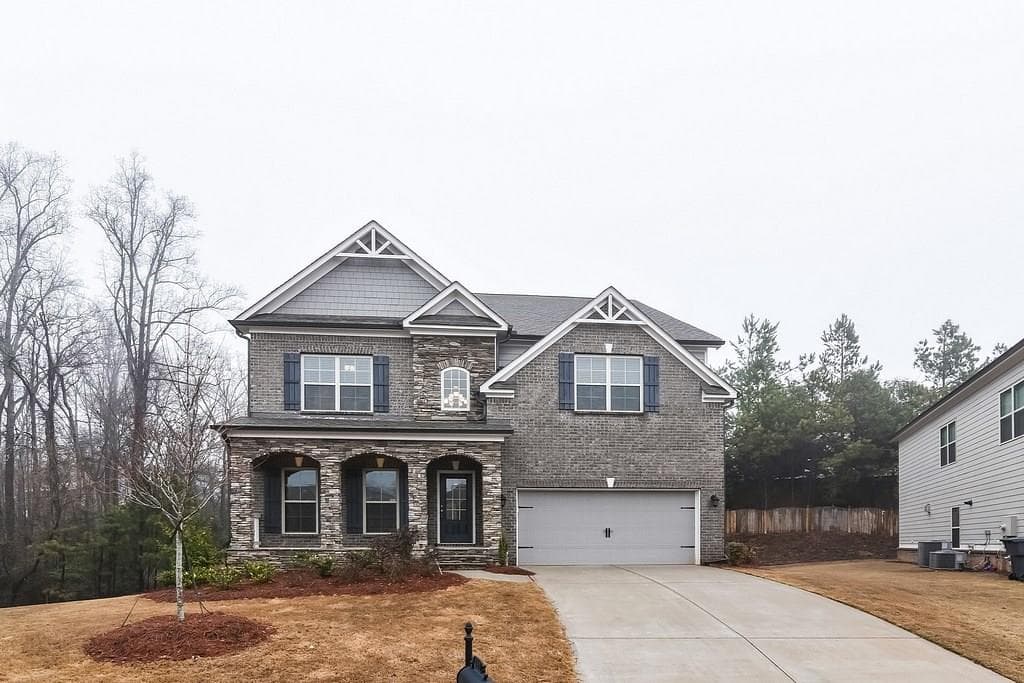 390 La Perla Drive, Sugar Hill, GA 30518 — most recent listing photo