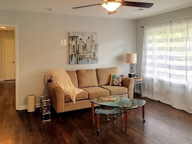 4372 Glenwood Parkway, Decatur, GA 30032 — most recent listing photo