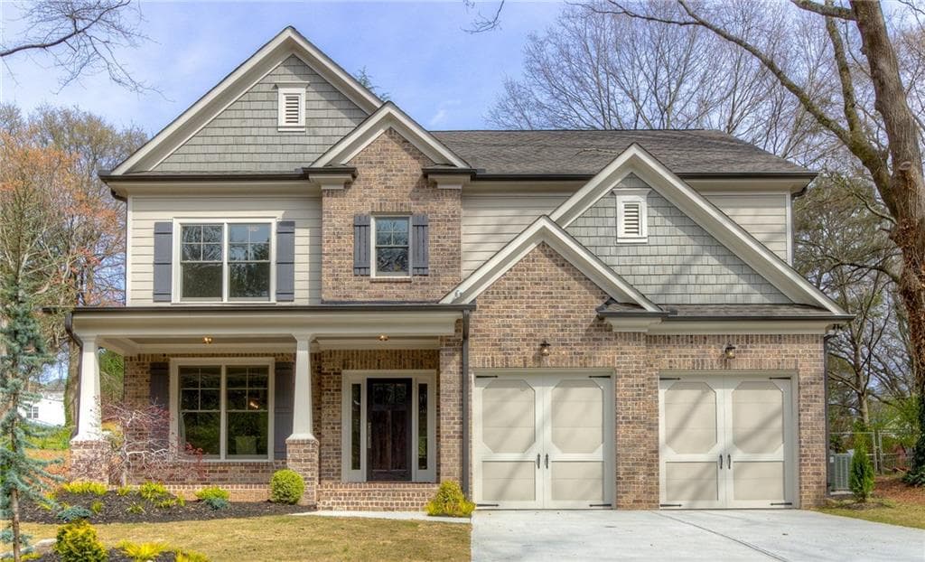 4 bedroom, 3,109 sq ft single family residence sold at 2715 S Bamby Lane, Brookhaven, GA 30319