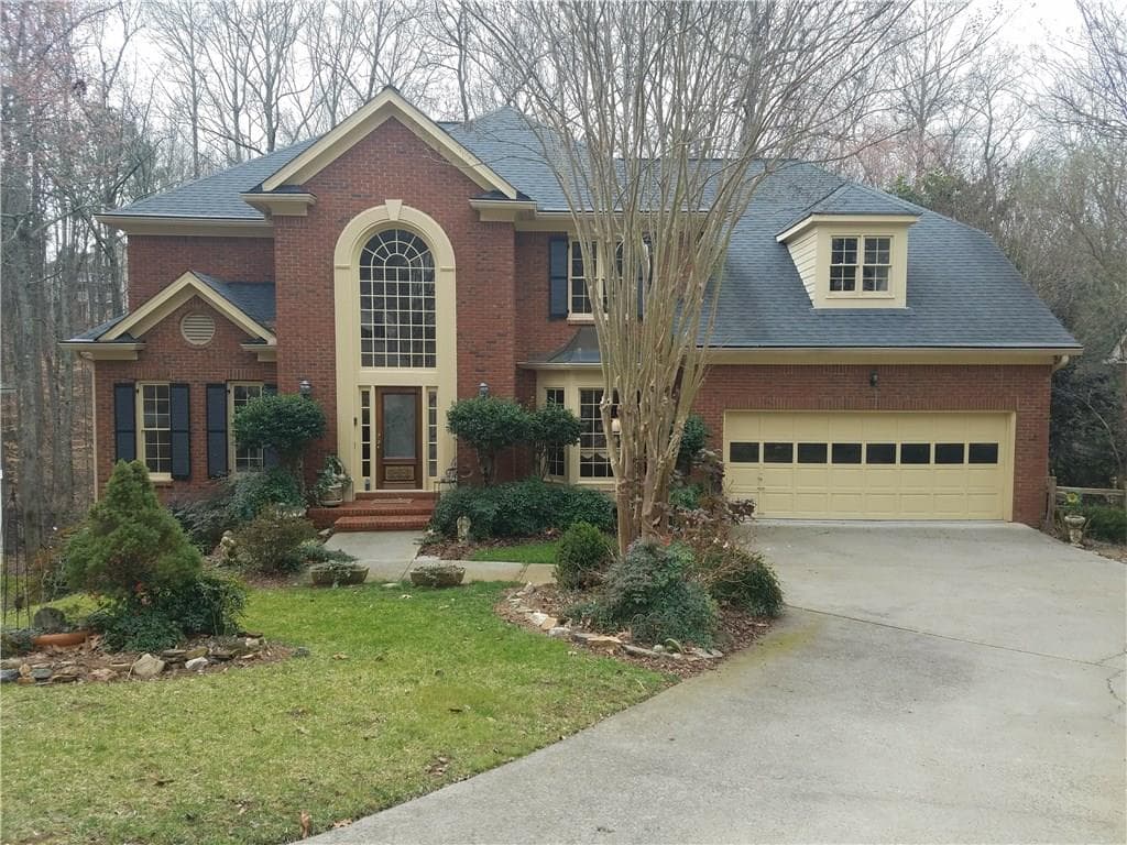 4 bedroom, 4,000 sq ft single family residence sold at 230 Autumn Sage Drive, Alpharetta, GA 30005