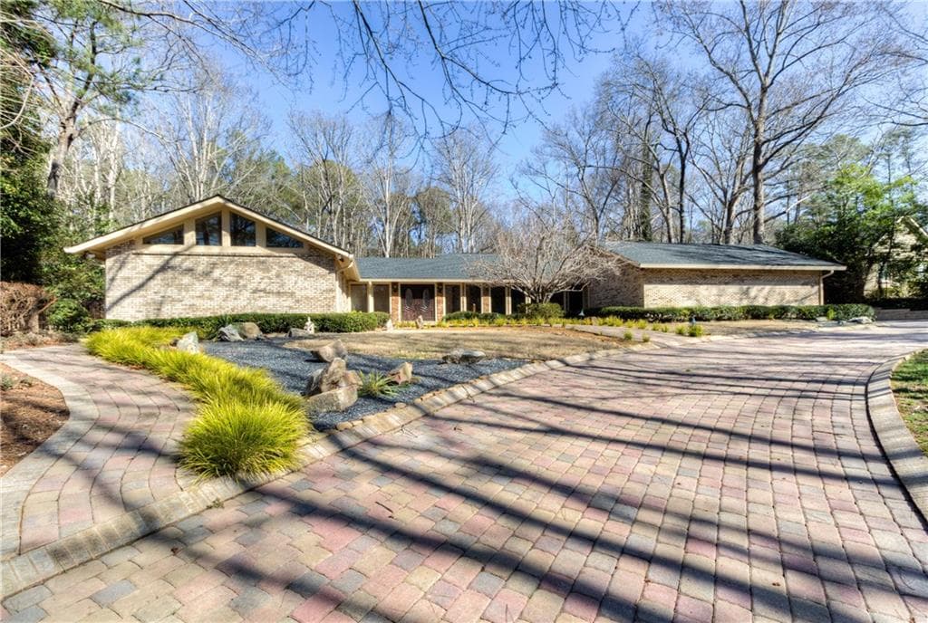 7965 Spalding Hills, Sandy Springs, GA 30350 — most recent listing photo
