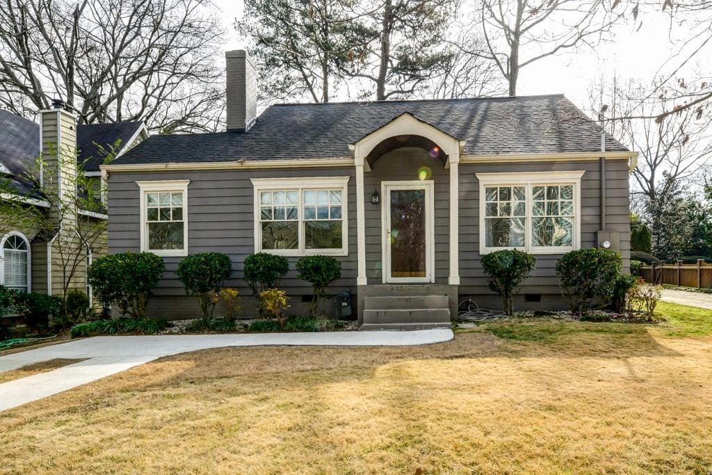 3 bedroom single family residence sold at 1049 Standard Drive, Brookhaven, GA 30319