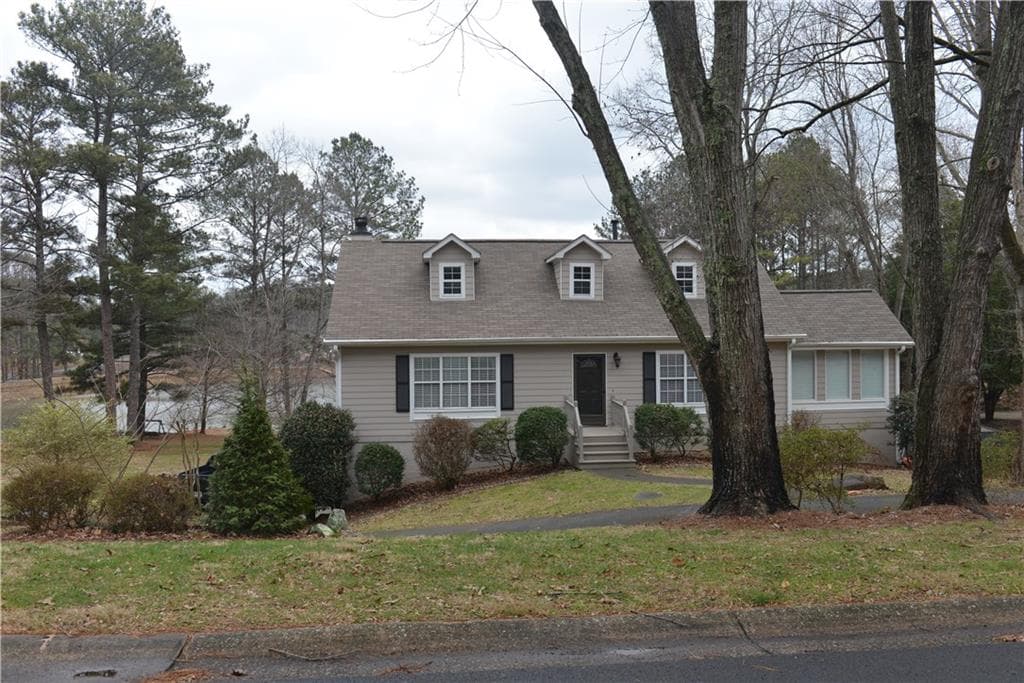 4624 S Landing Drive, Marietta, GA 30066 — most recent listing photo