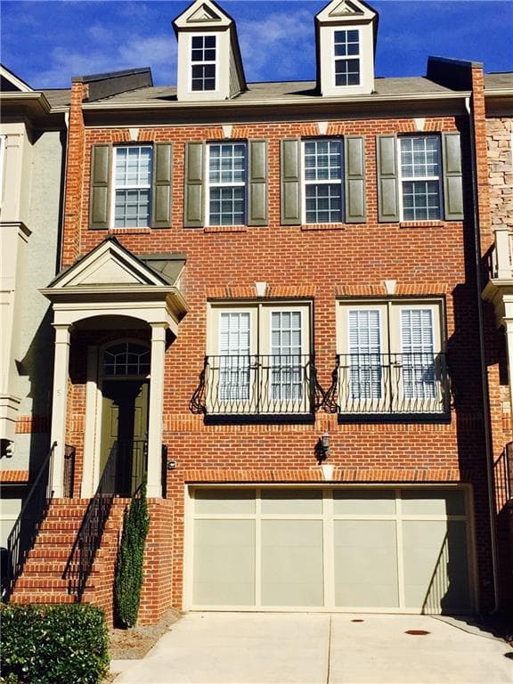 3 bedroom, 2,232 sq ft townhouse sold at 5 Rockland Place, Decatur, GA 30030