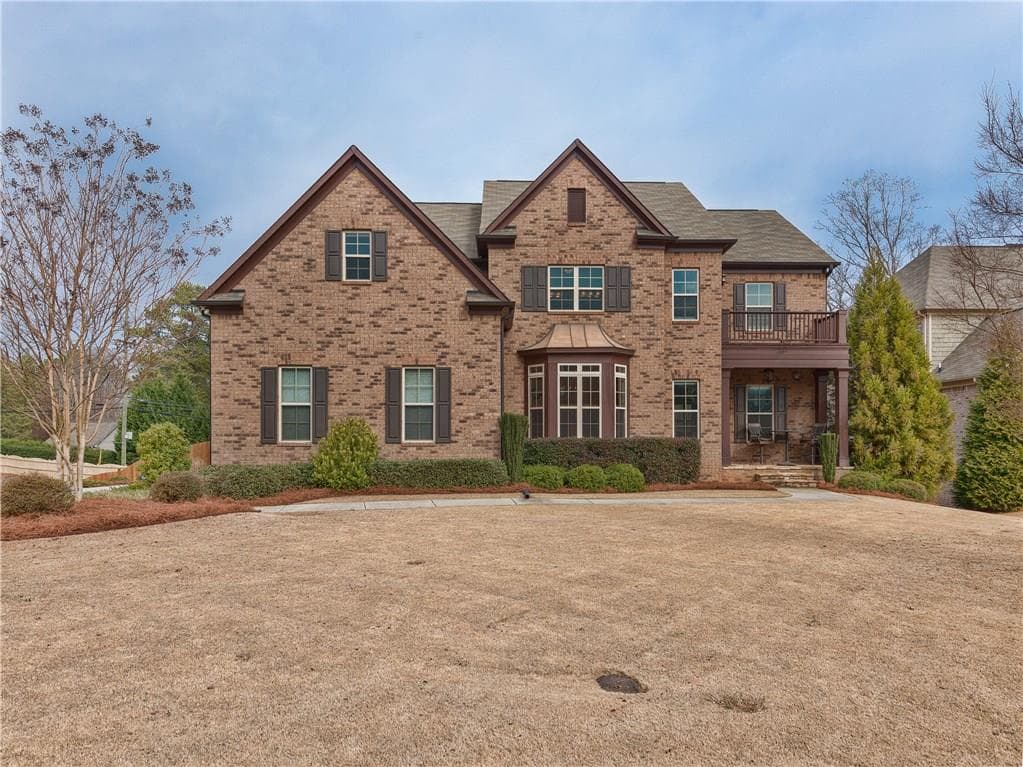 125 Shoal Creek Drive, Roswell, GA 30075 — most recent listing photo