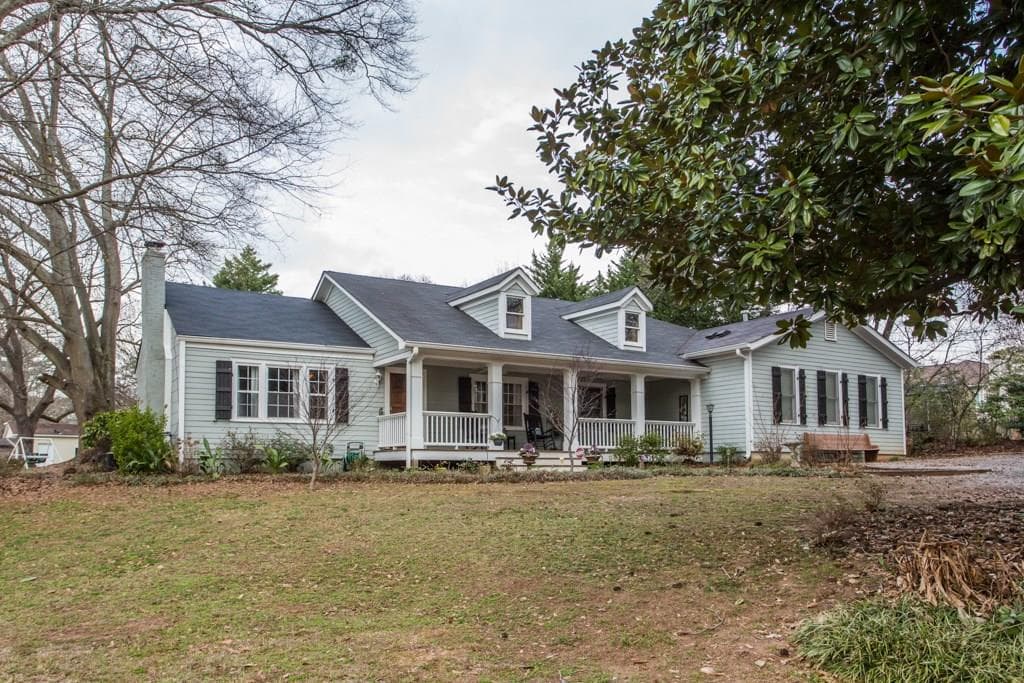 3 bedroom, 1,990 sq ft single family residence sold at 1492 Frazier Road, Decatur, GA 30033