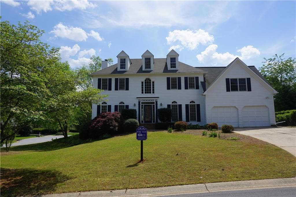 5 bedroom, 2,909 sq ft single family residence sold at 345 Meadowmeade Lane, Lawrenceville, GA 30043