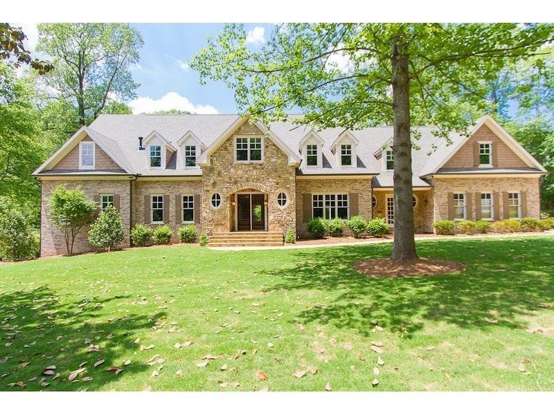 6 bedroom, 9,000 sq ft single family residence sold at 5600 Long Island Drive, Atlanta, GA 30327