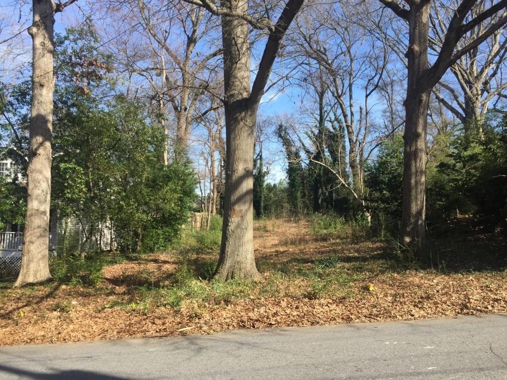 single family residence sold at 1951 Woodland HIlls Avenue, Atlanta, GA 30318