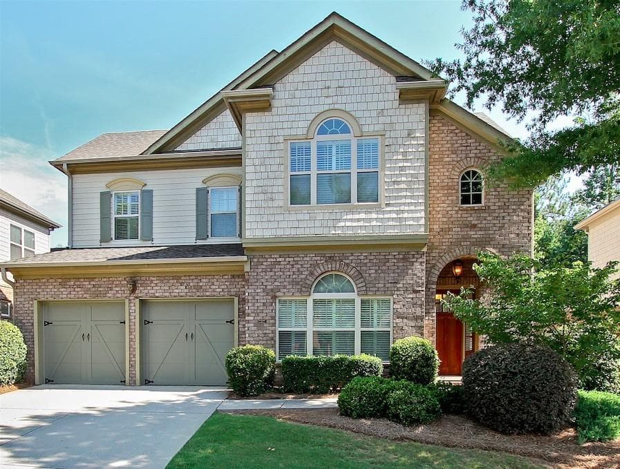 3 bedroom, 3,418 sq ft single family residence sold at 3095 Riverbrooke Trail, Atlanta, GA 30339