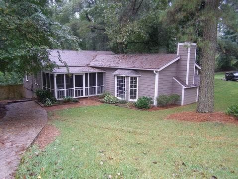 3 bedroom single family residence sold at 1164 Beech Street, Marietta, GA 30062