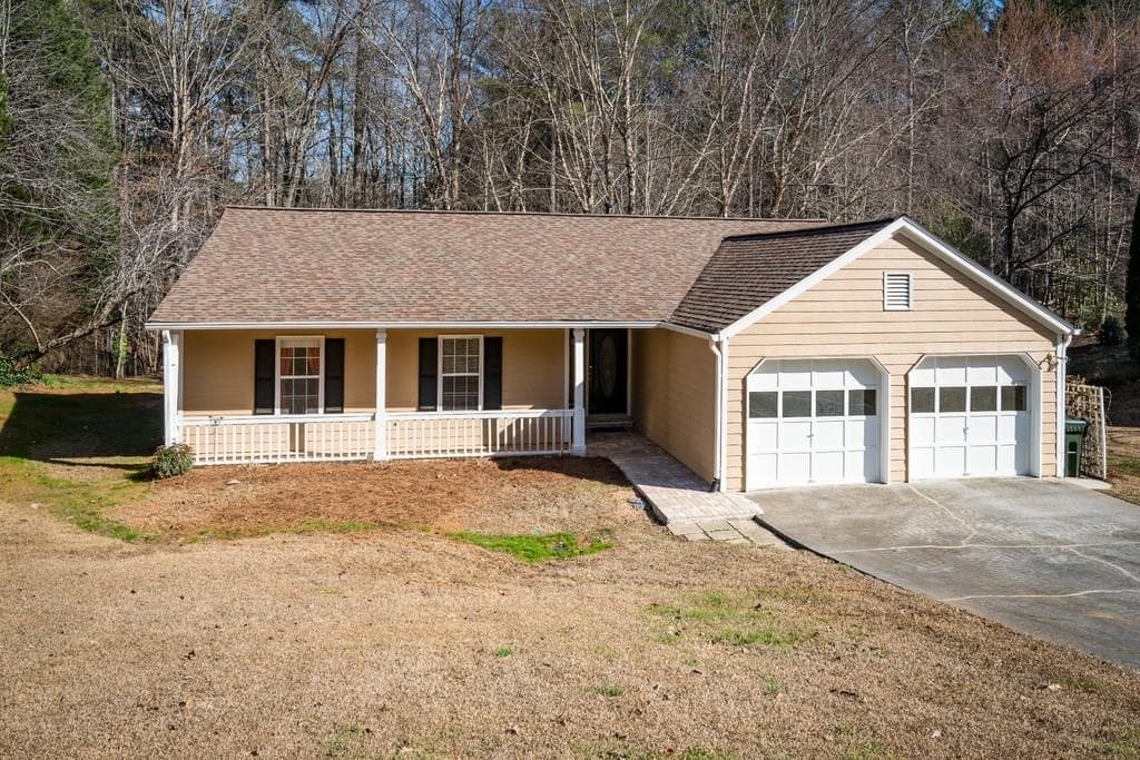 3 bedroom, 1,460 sq ft single family residence sold at 3708 Bayside Cove, Acworth, GA 30101