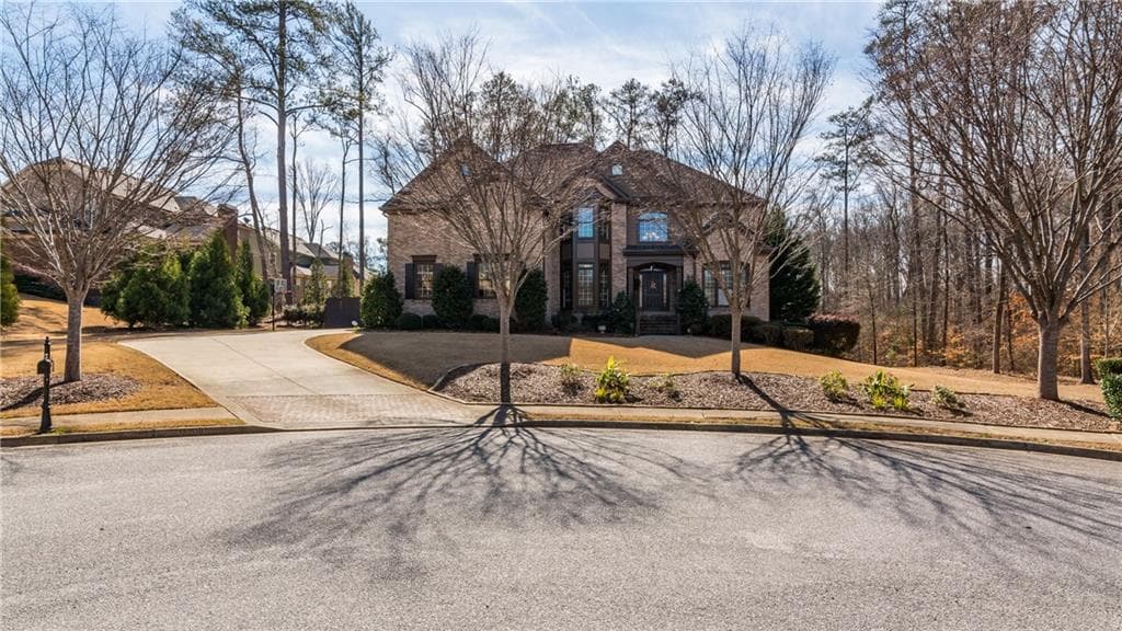 6 bedroom, 4,018 sq ft single family residence sold at 12200 McCoy Way, Alpharetta, GA 30004