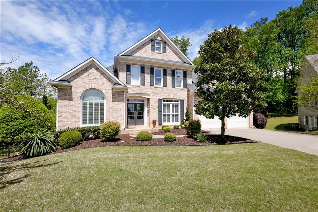 5 bedroom, 4,411 sq ft single family residence sold at 134 Ardsley Run, Canton, GA 30115