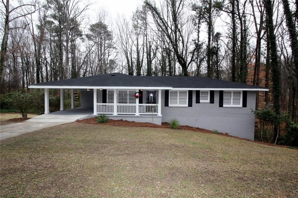 4 bedroom, 1,420 sq ft single family residence sold at 2383 Edgewater Drive, Atlanta, GA 30311