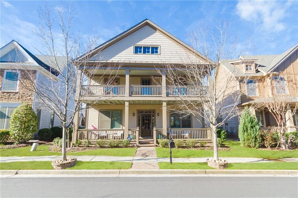 4 bedroom, 2,821 sq ft single family residence sold at 1678 Barfield Run, Atlanta, GA 30318