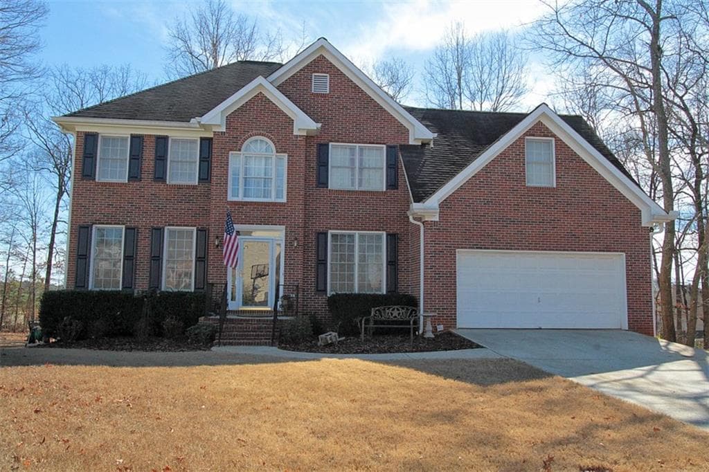 4 bedroom, 2,450 sq ft single family residence sold at 2705 Springrock Hill Trail, Lawrenceville, GA 30043