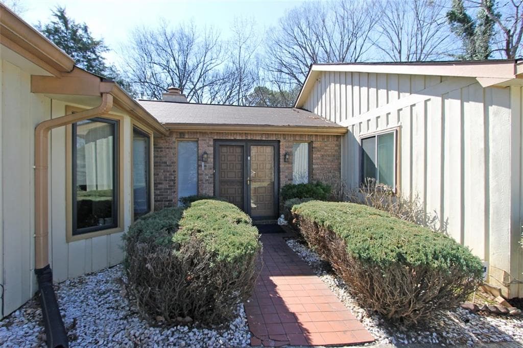 5251 Mill Run Drive, Marietta, GA 30068 — most recent listing photo