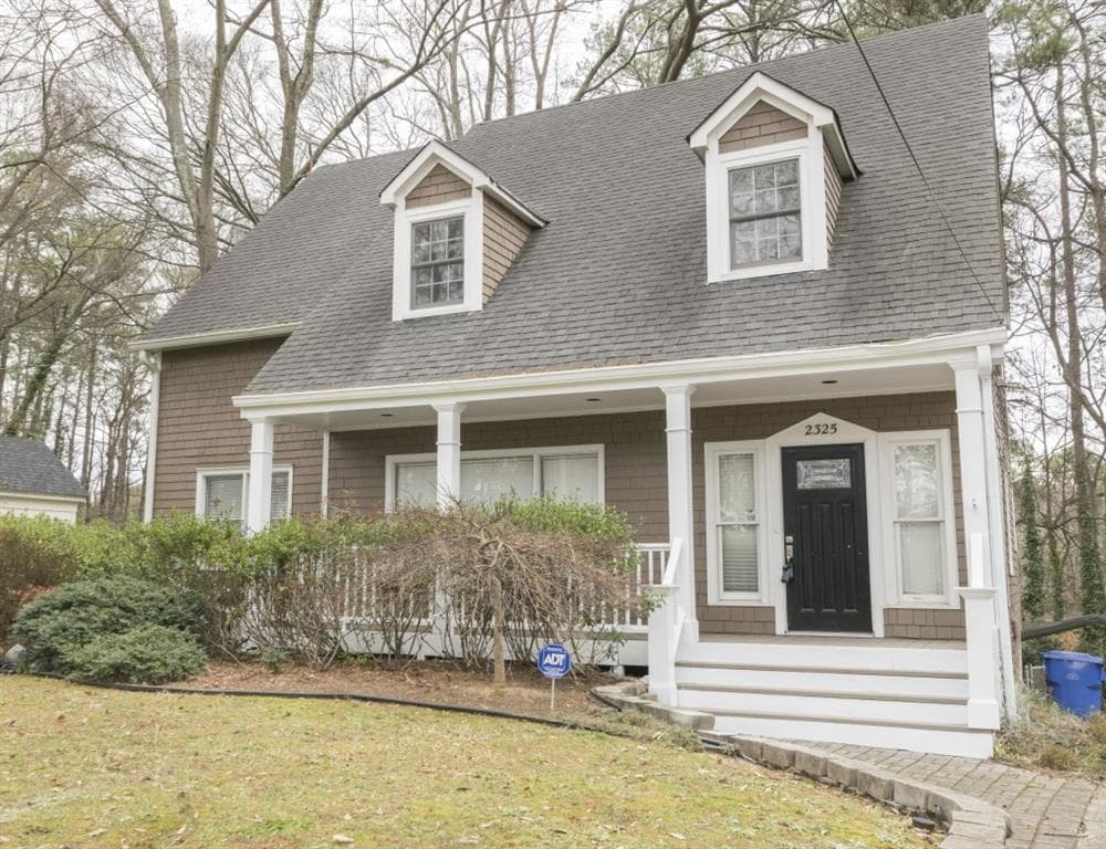 5 bedroom, 2,472 sq ft single family residence sold at 2325 Pine Grove Drive, Atlanta, GA 30318