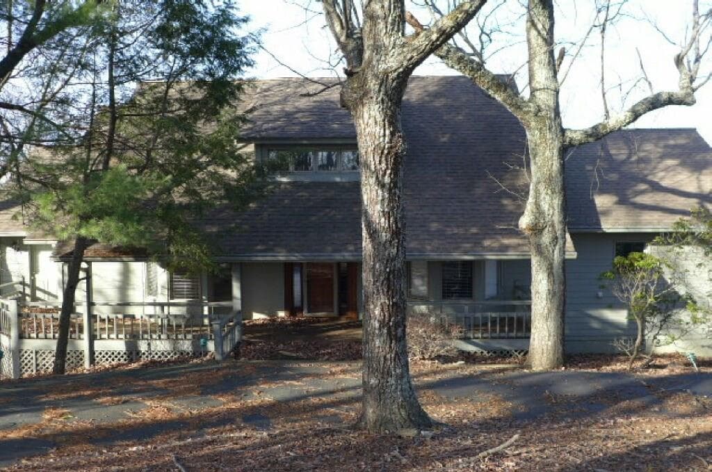 335 Ridgeview Drive, Dawsonville, GA 30534 — most recent listing photo